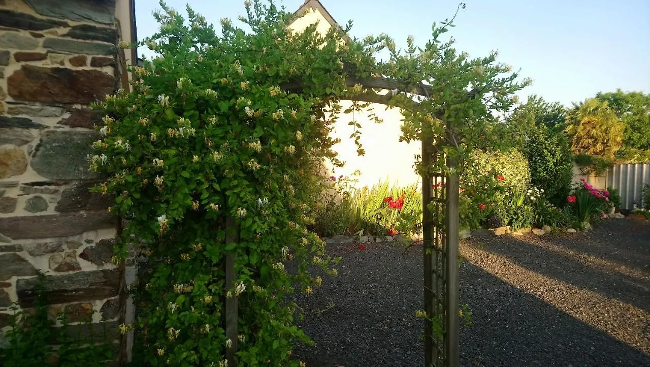 Holiday home Gite Des Huttes Bain-de-Bretagne France